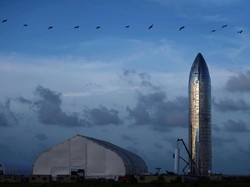 SpaceX Cari Dana Rp 3,4 Triliun Demi Proyek Antariksa Ambisius
