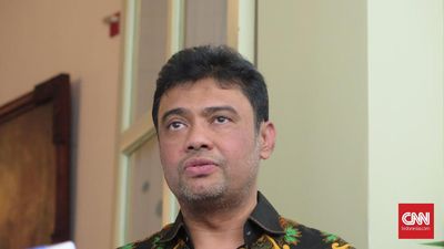 Presiden Konfederasi Serikat Pekerja Indonesia (KSPI) Said Iqbal usai bertemu Presiden Joko Widodo di Istana Kepresidenan Bogor, Jawa Barat, Senin (30/9).