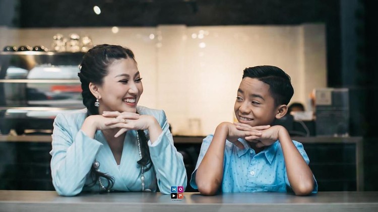 Anak angkat Ruben Onsu, Betrand Peto ikut minum ASI pompa milik Sarwendah. Apakah baik untuk kesehatan?