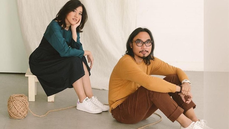 Lirik Lagu Dua Insan - Ify Alyssa Feat Adhitia Sofyan