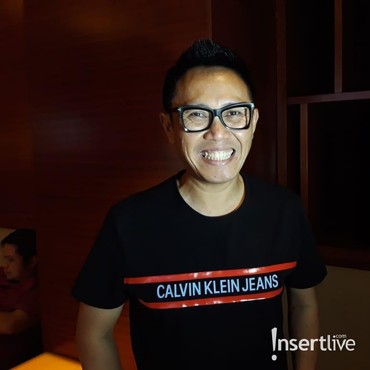 Istri dan Anak Asyik Liburan ke Korea, Eko Patrio Nonton Bioskop Sendirian