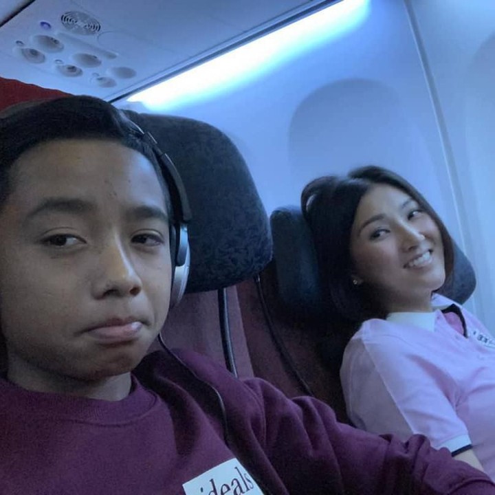 <p>Wah, mau terbang ke mana nih Bunda Sarwendah dan Betrand?  (Foto: Instagram @betrandpetoputraonsu)</p>