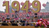 FOTO: Pawai dan Parade Militer di HUT ke-70 China Hari jadi ke-70 Republik Rakyat China dihelat dengan parade militer besar-besaran.