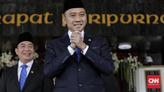 Politikus Demokrat Edhie Baskoro Yudhoyono alias Ibas belum tergoyahkan dari status caleg dengan perolehan suara terbanyak se-Indonesia.