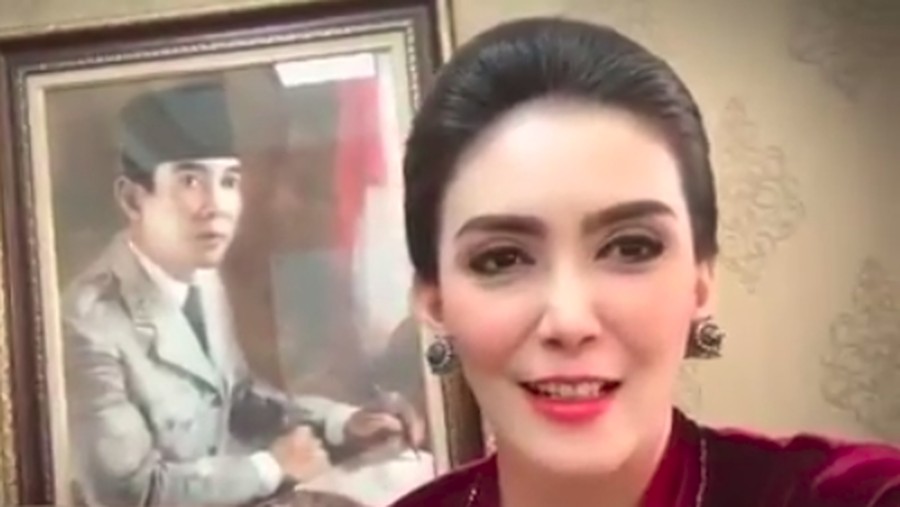 Deretan seleb ini berhasil lolos ke Senayan.