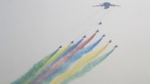 FOTO: Pawai dan Parade Militer di HUT ke-70 China Hari jadi ke-70 Republik Rakyat China dihelat dengan parade militer besar-besaran.