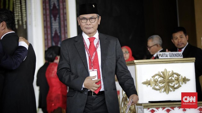 Johan Budi SP, mantan jubir presiden mendatangi istana kepresidenan, Selasa (1/12). Dia tak menjelaskan secara rinci maksud dan tujuan kedatangannya.