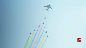 VIDEO: Jet Tempur China Unjuk Gigi di HUT ke-70 RRC