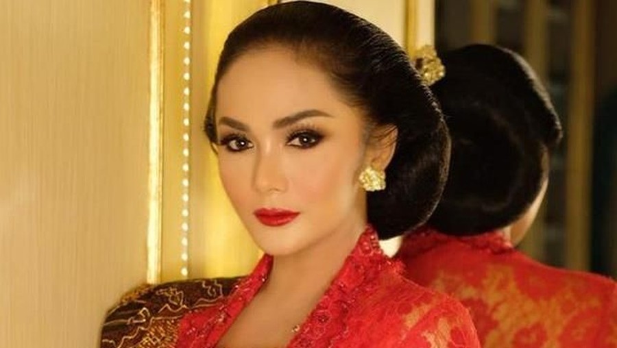 Ini dia perawatan wajah Krisdayanti yang menelan biaya fantastis.