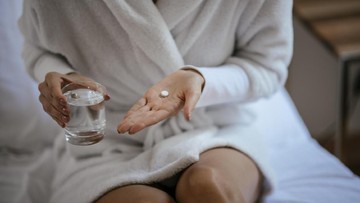 Perempuan Harus Catat, Ini 5 Cara Memperlambat Haid yang Aman