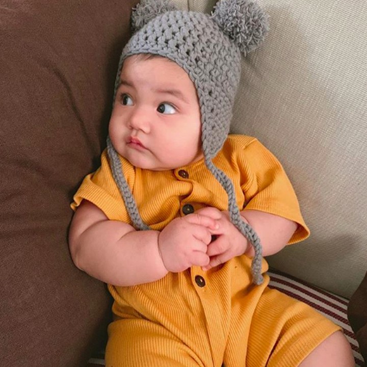 <p>Freya juga sudah menjadi influencer cilik, pasalnya banyak netizen yang menanyakan berbagai hal yang dipakai atau digunakan Freya. (Foto: Instagram @dwihandaanda)</p>