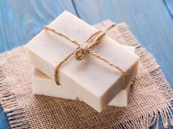 Viral Bos Perusahaan Makan Sabun, Buktikan Produknya Berbahan Alami
