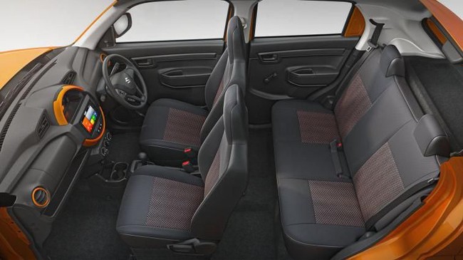 Secara dimensi Suzuki S-Presso dan Toyota Agya hampir sama, namun S-Presso menawarkan gaya mengemudi Sport Utility Vehicle (SUV).