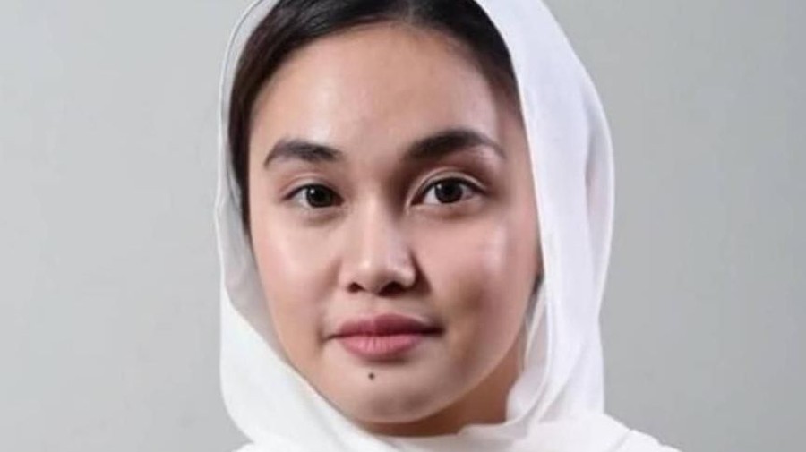 Sejumlah wanita muda, cantik dan lulusan universitas luar negeri dilantik menjadi anggota DPR RI 2019-2024.