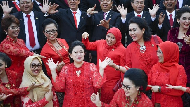 Pengamat politik menilai ada 'penyekat-penyekat' berlapis yang bisa berat bagi PDIP bila ngoyo mengusung Puan Maharani untuk Pilpres 2024.