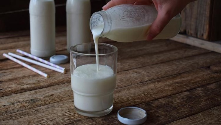 Manfaat Susu Pasteurisasi untuk Kesehatan Tubuh Bunda Berikut ini beberapa hal terkait susu pasteurisasi yang mesti Bunda tahu, termasuk manfaat kesehatan yang bisa didapat bila mengonsumsinya. Disimak ya.