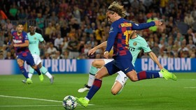 Griezmann Bisa Jadi Cadangan di El Clasico
