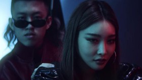 Kolaborasi 'Absurd' Rich Brian dan Chung Ha di 'These Nights'