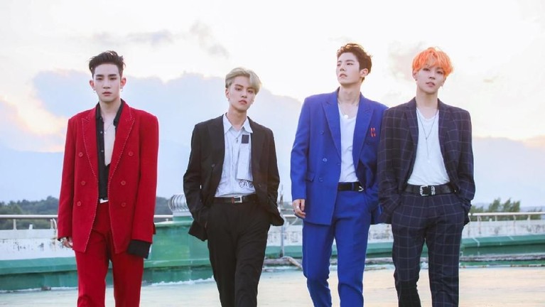 8 Artis Korea yang Tampil di Follow Gyeonggi K-Culture Festa 2019 Day 2 Ini dia deretan artis Korea yang akan menggoyang panggung Follow Gyeonggi K-Culture Festa 2019 di hari kedua.