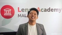 Pakai AI Buat Poster Film Baru, Ini Pembelaan Bayu Skak Usai Kena Serang Netizen