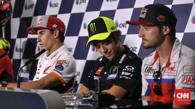 Mantan pebalap dunia, Giacomo Agostini, mengatakan merasa malu ketika ada masanya dia tak lagi menang saat membahas soal kemungkinan Valentino Rossi pensiun.