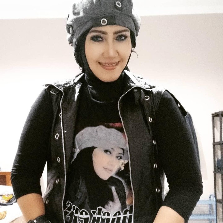 <p>Mengawali karier sebagai penyanyi rock di usia belasan tahun, Mel Shandy kerap mengikuti berbagai festival. Ia pernah menyabet juara <em>Lady Rockers</em> se-Jawa Barat pada 1986 silam. (Foto: Instagram @melshandymel)</p>