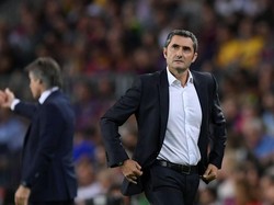 Rivaldo: Barcelona Naif, Tidak Menghormati Valverde