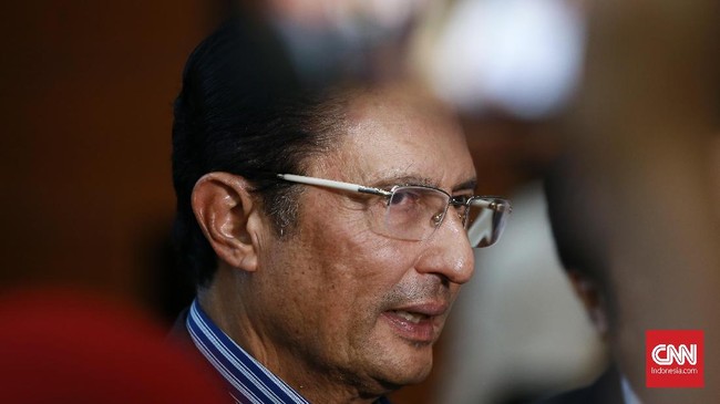 Anggota DPD Fadel Muhammad menyebut keputusan Ketua DPD La Nyalla mencopotnya dari kursi Wakil Ketua MPR inkonstitusional.
