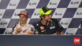 Rossi: Marquez Belum Pulih karena Salah Sendiri
