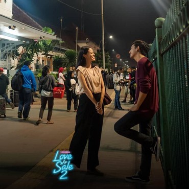 Love For Sale 2, Kisah Cinta Palsu Adipati Dolken-Della Dartyan