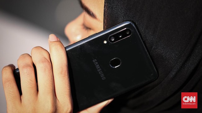 Pamor pengapalan Samsung meredup pada kuartal ini di Indonesia, disalip oleh Oppo dan Vivo.