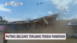 VIDEO: Puting Beliung Terjang Tenda Pameran