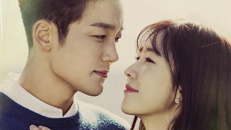 Hari ini, drama Korea Left-Handed Wife Episode 8 akan menemani siang hari Bunda. Apa lagi yang dilakukan Do Kyung?