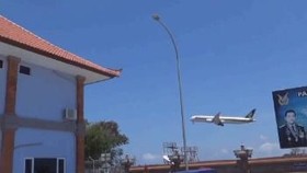 VIDEO: Puluhan Pengungsi Wamena Transit di Bali