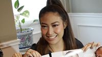 Ayu Dewi Dihadiahi Pembungkus Tali Pusat untuk Bayinya, Apa Sih Fungsinya?