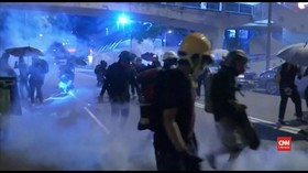 VIDEO: Pedemo Hong Kong Tolak Aturan Anti-Topeng
