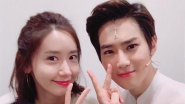 img-title Suho EXO dan Yoona SNSD Terciduk Makan di Tenda Sederhana