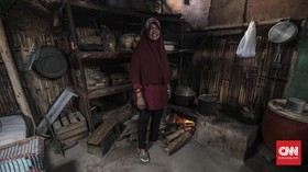 Bu Im, 'Pawang' Kehangatan di Kawah Ijen