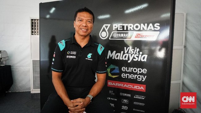 Mantan CEO Sirkuit Sepang Razlan Razali mengaku siap memberi bantuan kepada Sirkuit Mandalika jika dibutuhkan demi gelaran MotoGP Mandalika 2022.