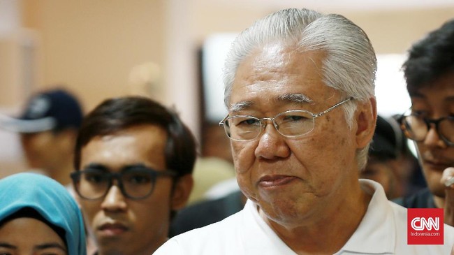 Kejaksaan Agung menyelidiki keterlibatan eks Menteri Perdagangan Enggartiasto Lukita dalam kasus korupsi importasi gula.