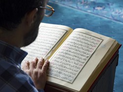 Tata Cara Baca Surat Yasin 3 Kali Malam Nisfu Syaban, Amalkan Setelah Maghrib