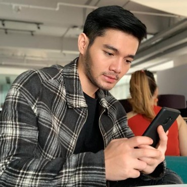 6 Potret Tampan Daffa, Pedangdut yang Diciduk Polisi Terkait Narkoba