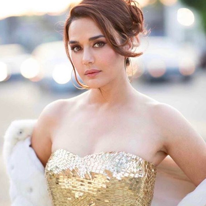 <div>Dengan dirinya yang sekarang, tak ada perubahan berarti ya, Bun. Preity tetap ayu dan imut-imut. (Foto: Instagram/ @realpz)</div><div> </div>