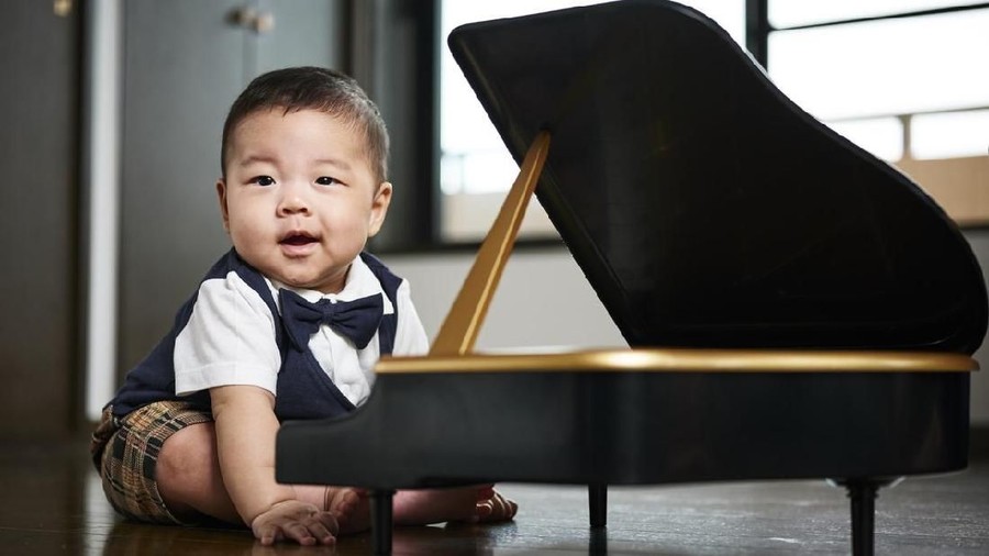 15 Inspirasi Nama Bayi Laki-laki dengan Arti Berbakat