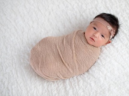 15 Ide Nama Bayi Perempuan Islami Bermakna Setia