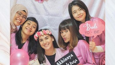 img-title Ucapan Menyentuh Sahabat untuk Irish Bella dan Ammar Zoni