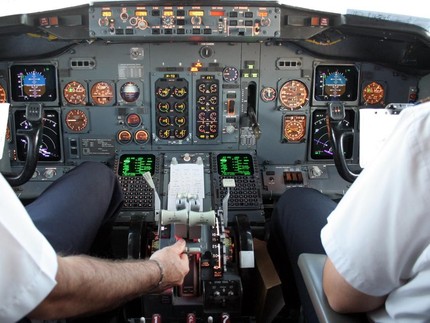 5 Pilot Paling Muda yang Menerbangkan Pesawat Keliling Dunia, Usianya Belasan Tahun