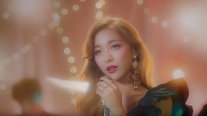 Luna f(x) Bikin Agensi Sendiri, Penggemar Heboh
