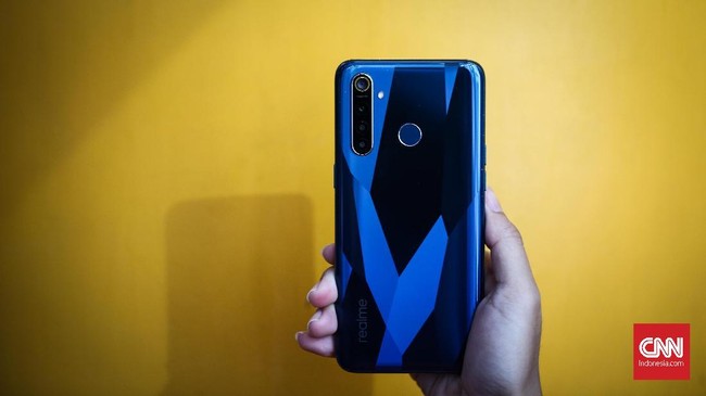 Realme 5 Pro memiliki kualitas kamera yang terbilang mumpuni dengan harga ponsel menengah. Berikut hasil uji produk CNNIndonesia.com.