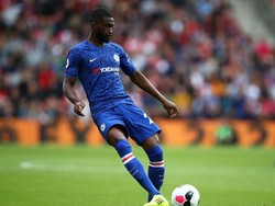 Kata Lampard Soal Chelsea Pinjamkan Fikayo Tomori